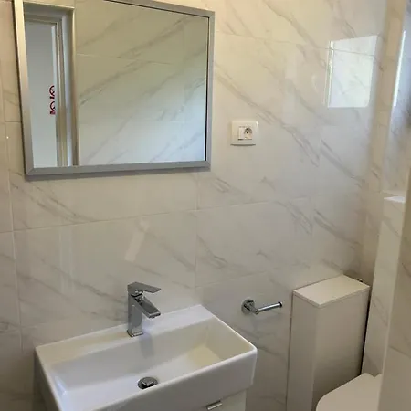 Gigi Apartman *