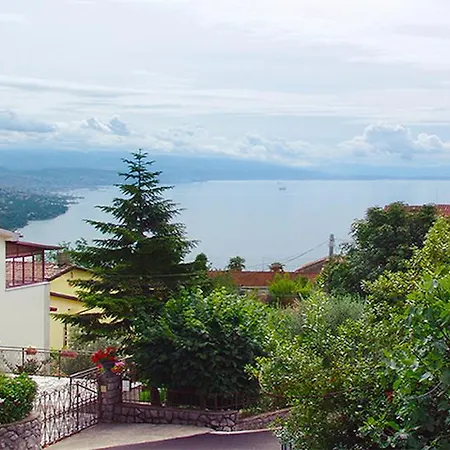 Gigi Apartman